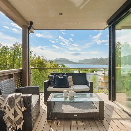 Luxury In With Fantastic Views Villa Tromso