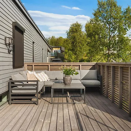 Luxury In With Fantastic Views Villa *