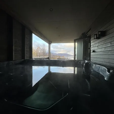 Luxury In With Fantastic Views Villa